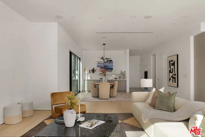 2255 Camden Avenue, Los Angeles, California 90064