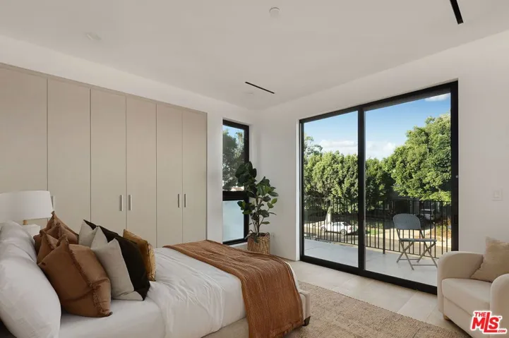 2255 Camden Avenue, Los Angeles, California 90064