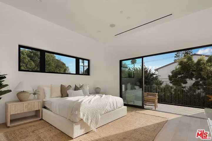 2255 Camden Avenue, Los Angeles, California 90064