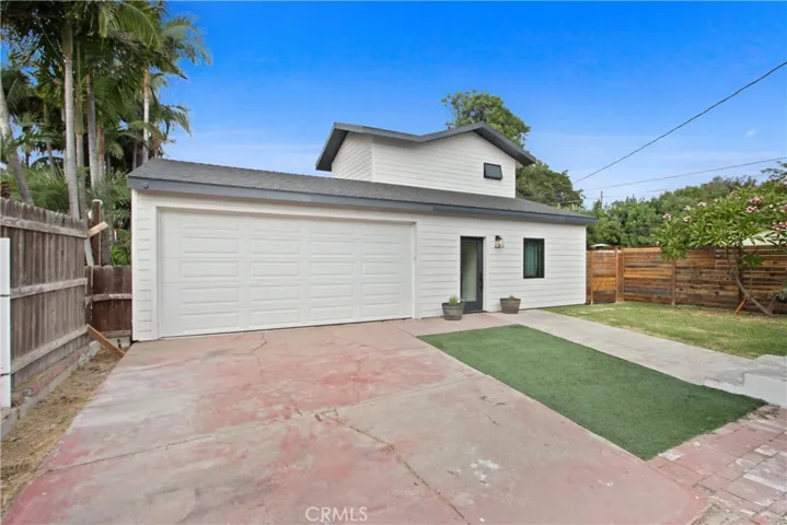 811 Stephens Avenue, Fullerton, California 92833