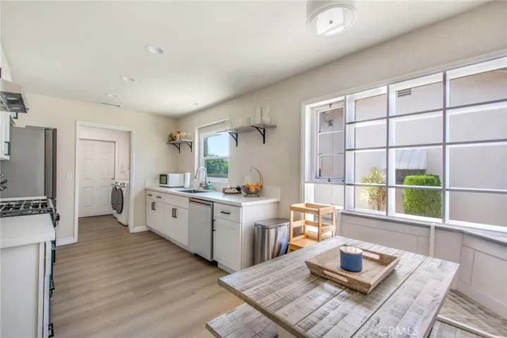 1402 E Madison Avenue, Orange, California 92867
