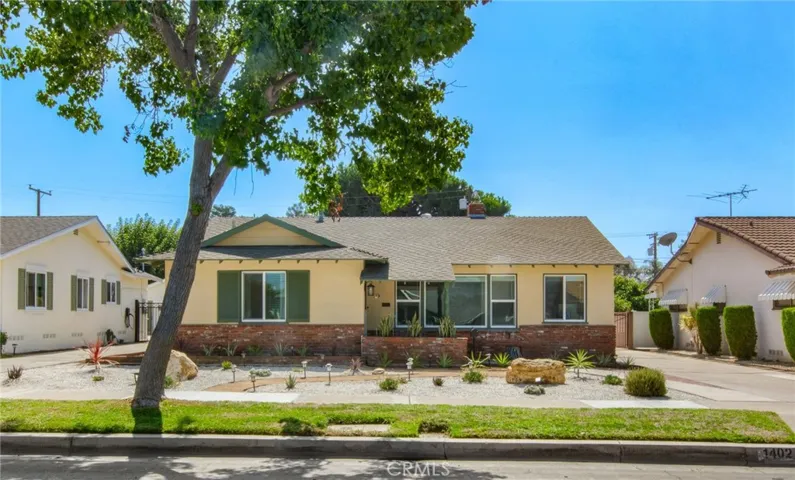 1402 E Madison Avenue, Orange, California 92867