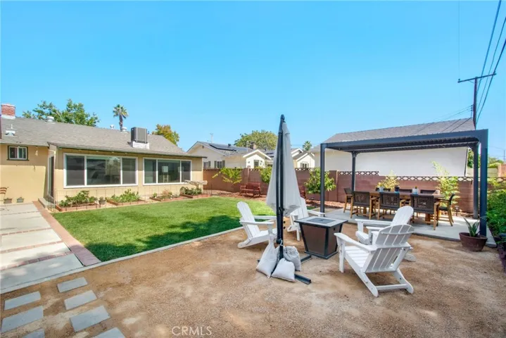 1402 E Madison Avenue, Orange, California 92867