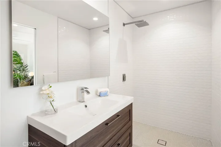 1185 N Avenida Caballeros, Palm Springs, California 92262