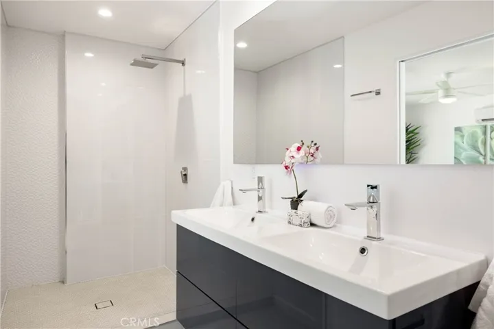 1185 N Avenida Caballeros, Palm Springs, California 92262