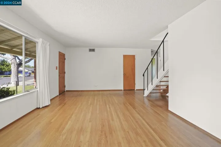 4625 Springwood Way, Concord, California 94521-1904