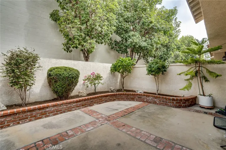 9889 Osborne Court, Fountain Valley, California 92708