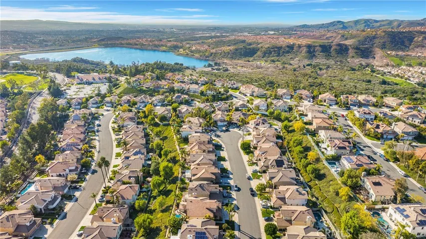 20 Via Perico, Rancho Santa Margarita, California 92688