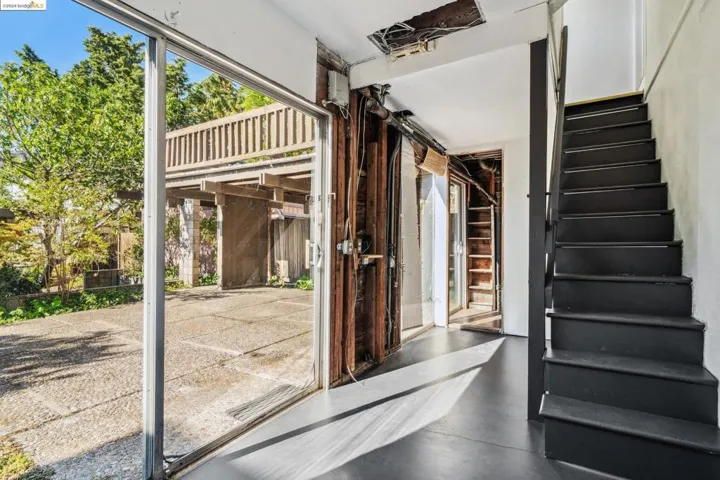107 Monticello Ave, Piedmont, California 94611