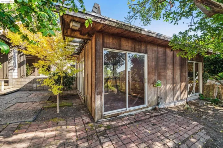107 Monticello Ave, Piedmont, California 94611