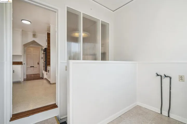 107 Monticello Ave, Piedmont, California 94611