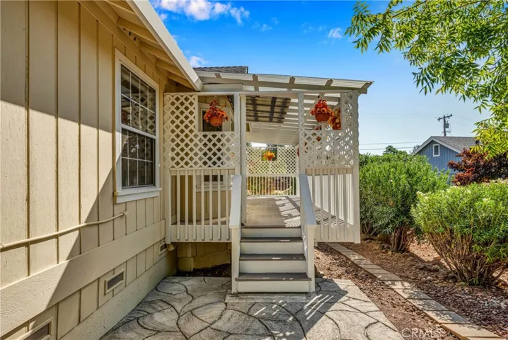18259 Deer Hill Road, Hidden Valley Lake, California 95467