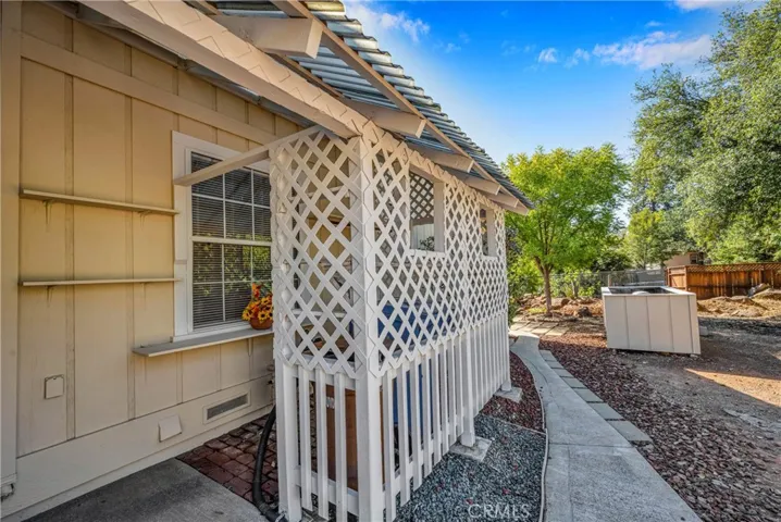 18259 Deer Hill Road, Hidden Valley Lake, California 95467