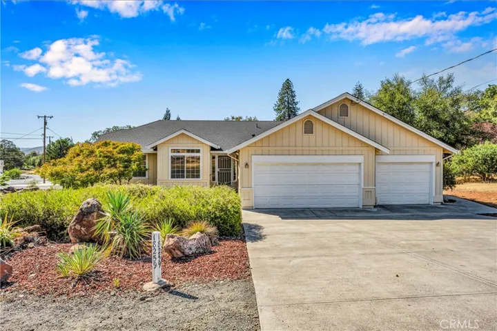 18259 Deer Hill Road, Hidden Valley Lake, California 95467