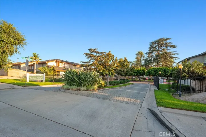 894 Carlton Privado, Ontario, California 91762