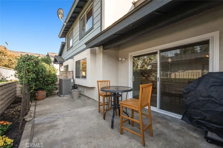 894 Carlton Privado, Ontario, California 91762