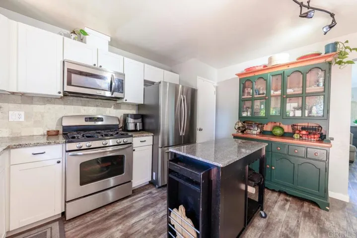 1840 Shelley Drive, Santa Rosa, California 95401
