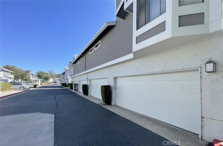 349 Huntington, Irvine, California 92620