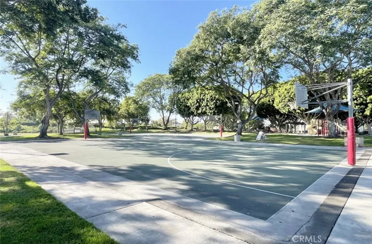 349 Huntington, Irvine, California 92620