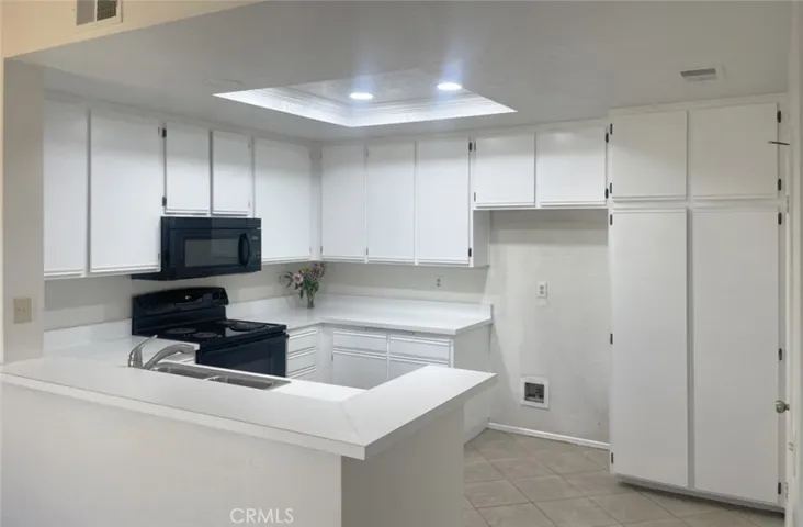 349 Huntington, Irvine, California 92620