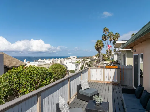 1622 1624 S Pacific Street, Oceanside, California 92054