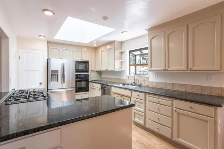 35 Fillmer Avenue, Los Gatos, California 95030