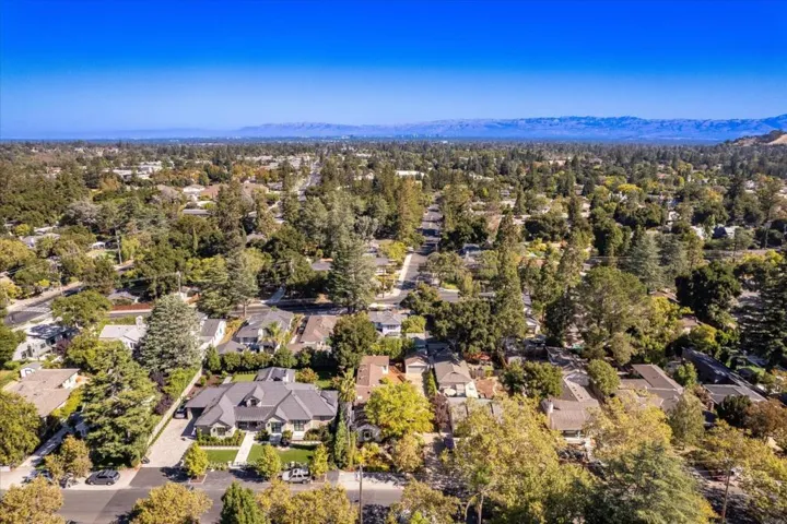 35 Fillmer Avenue, Los Gatos, California 95030