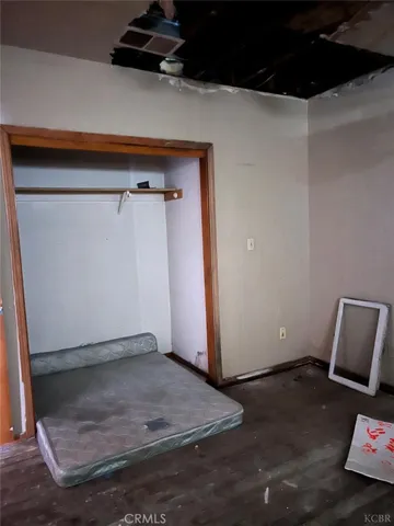 225 E Kings Street, Avenal, California 93204