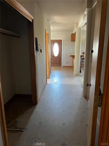 225 E Kings Street, Avenal, California 93204