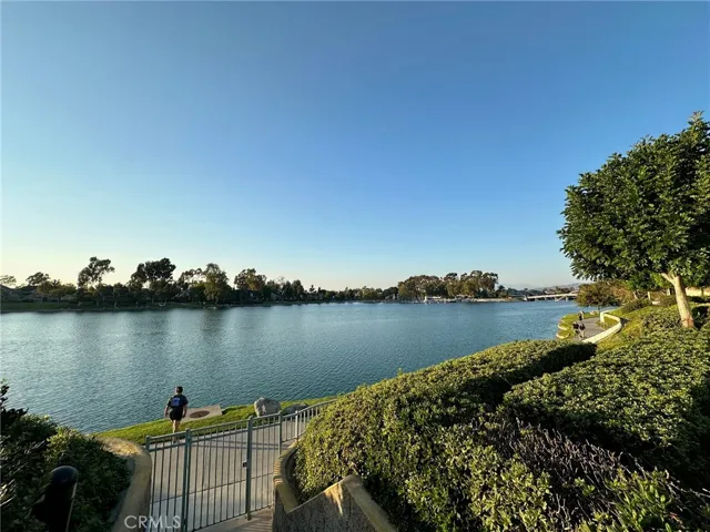 15 Harborcrest 42, Irvine, California 92604