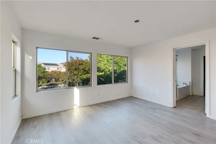 24174 Carnation Way, Lake Elsinore, California 92532