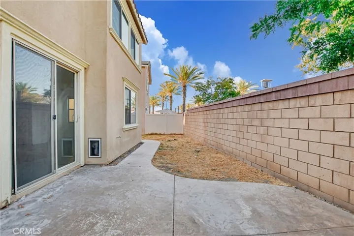 24174 Carnation Way, Lake Elsinore, California 92532
