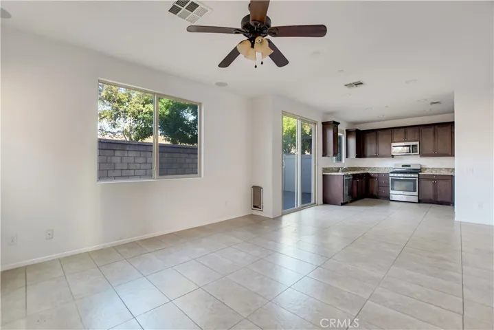 24174 Carnation Way, Lake Elsinore, California 92532