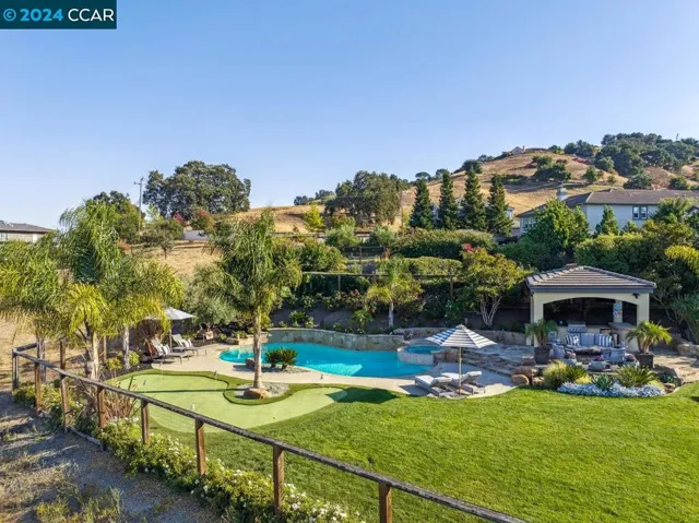140 Tamarind Ln, Danville, California 94526