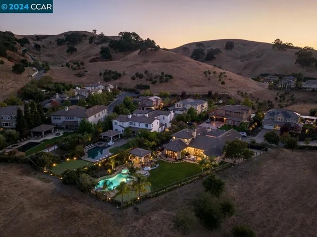 140 Tamarind Ln, Danville, California 94526
