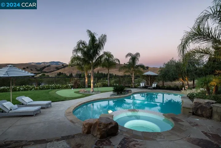 140 Tamarind Ln, Danville, California 94526