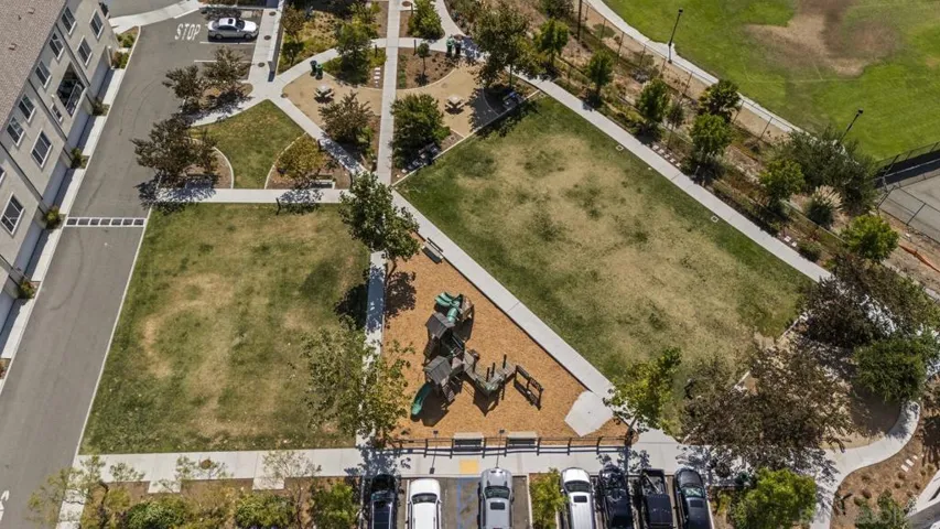 5264 Beachfront Cove St 218, San Diego, California 92154