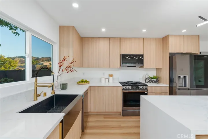 16317 Oakrow Drive, Hacienda Heights, California 91745