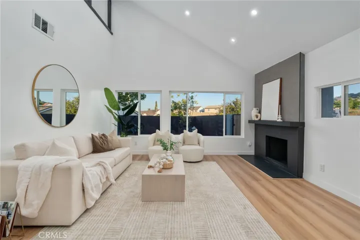 16317 Oakrow Drive, Hacienda Heights, California 91745
