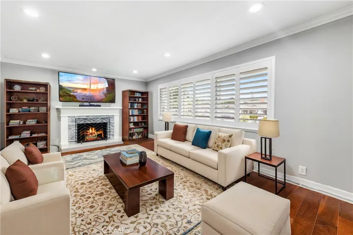 In this virtual option, we get to play with an earth-tone selection of colors - but it's the (virtual) book cases & glowing fire that has me reaching for my "readers" to enjoy a good book in what could be the cozy-est corner of the house! :)