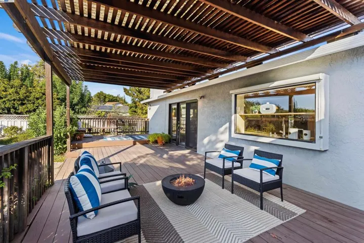 1492 Windsor Way, Livermore, California 94550