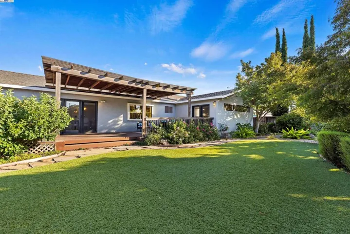 1492 Windsor Way, Livermore, California 94550