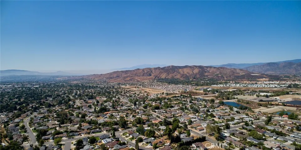 35654 Linda Lane, Yucaipa, California 92399