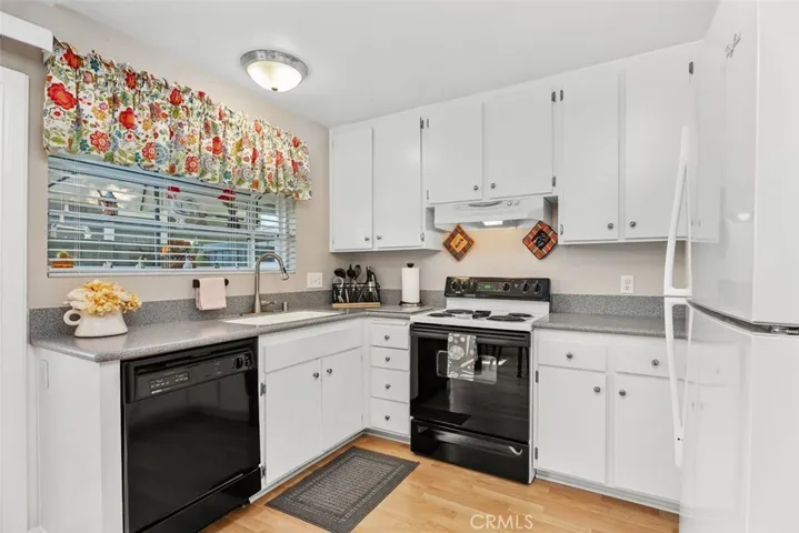 51 Streamwood, Irvine, California 92620