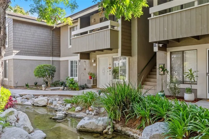 51 Streamwood, Irvine, California 92620