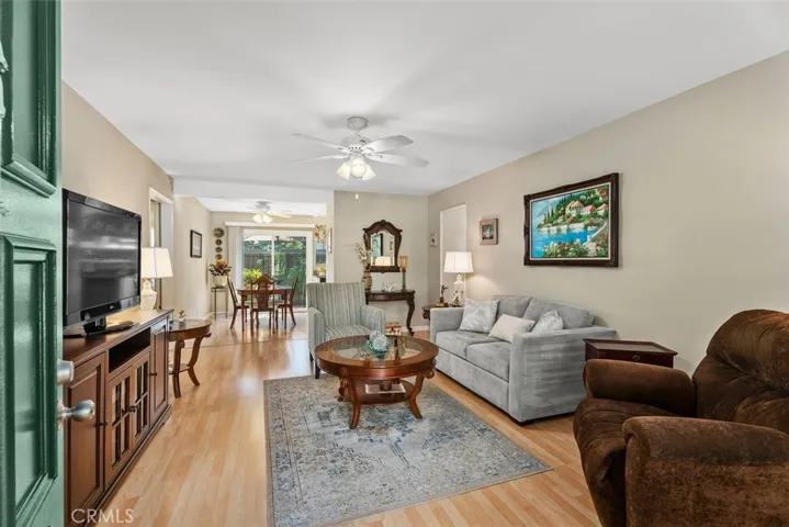 51 Streamwood, Irvine, California 92620