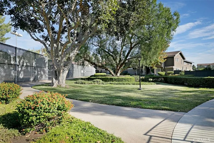 51 Streamwood, Irvine, California 92620