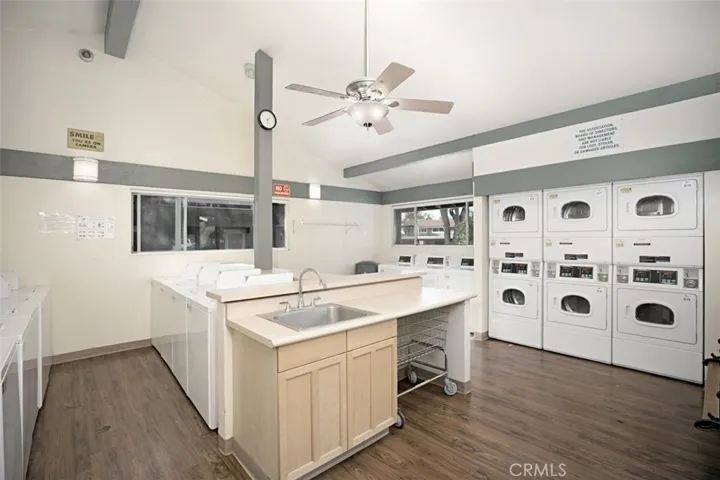 51 Streamwood, Irvine, California 92620