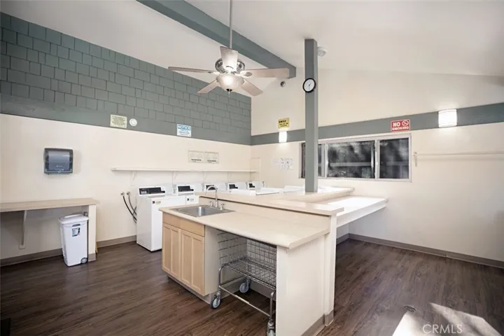 51 Streamwood, Irvine, California 92620