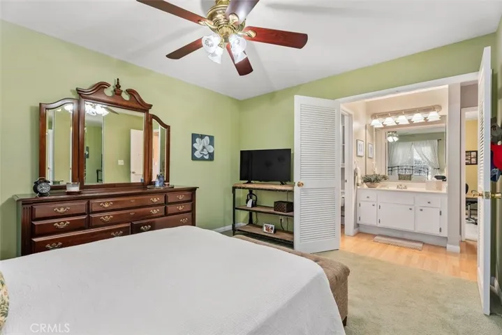 51 Streamwood, Irvine, California 92620